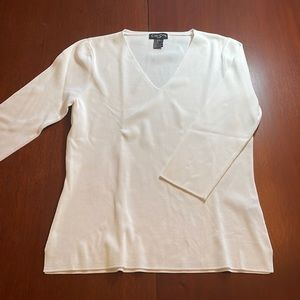 C’est City size XL three quarter sleeve top